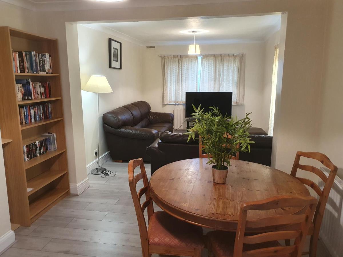 Elegant House 10 Minutes Walk To Wembley Stadium Villa London Exterior photo