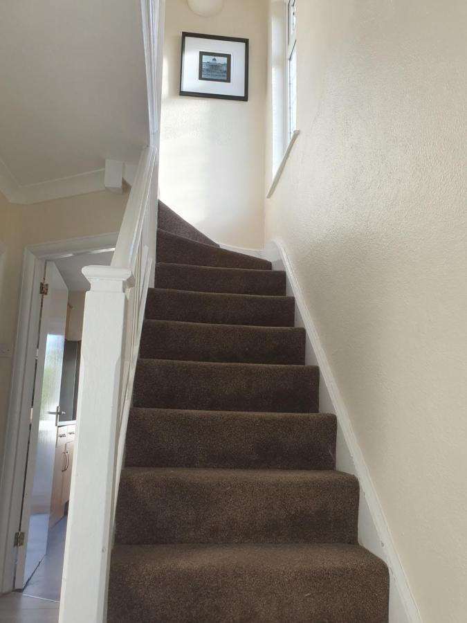 Elegant House 10 Minutes Walk To Wembley Stadium Villa London Exterior photo